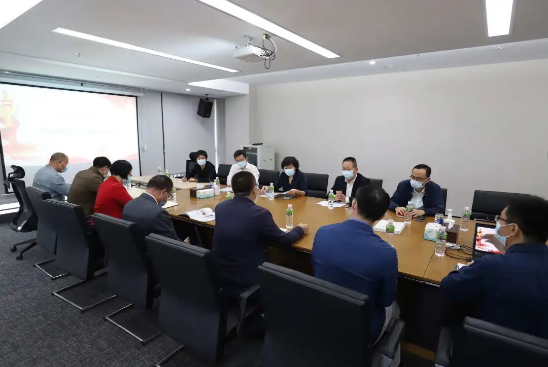 佛山市委常委、政法委書記陳小堅等一行領(lǐng)導(dǎo)蒞臨寶索企業(yè)集團(tuán)督導(dǎo)疫情防控工作！
